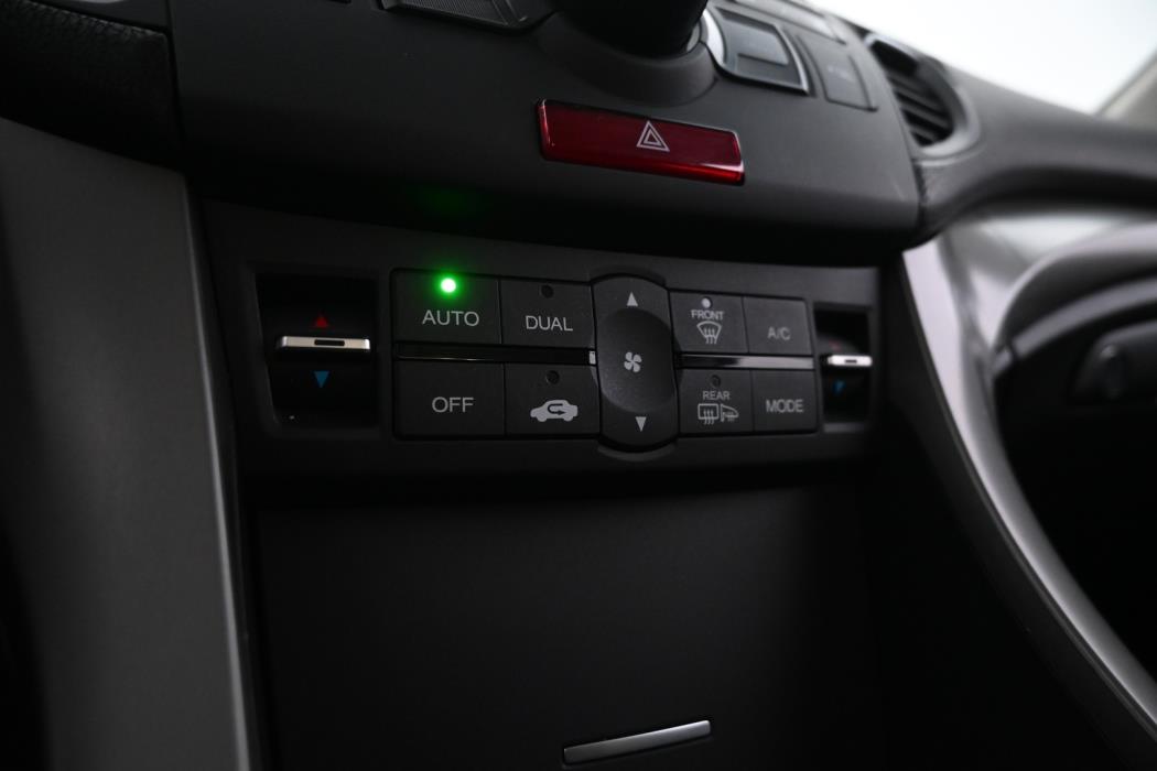 HONDA Accord 2011