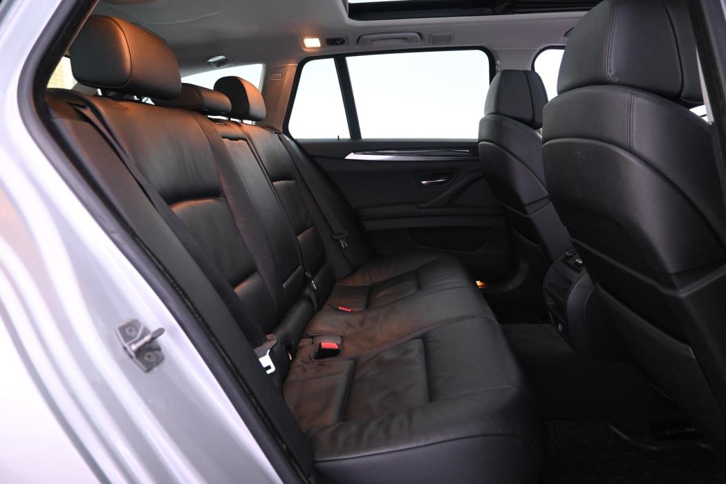 BMW 525 2011