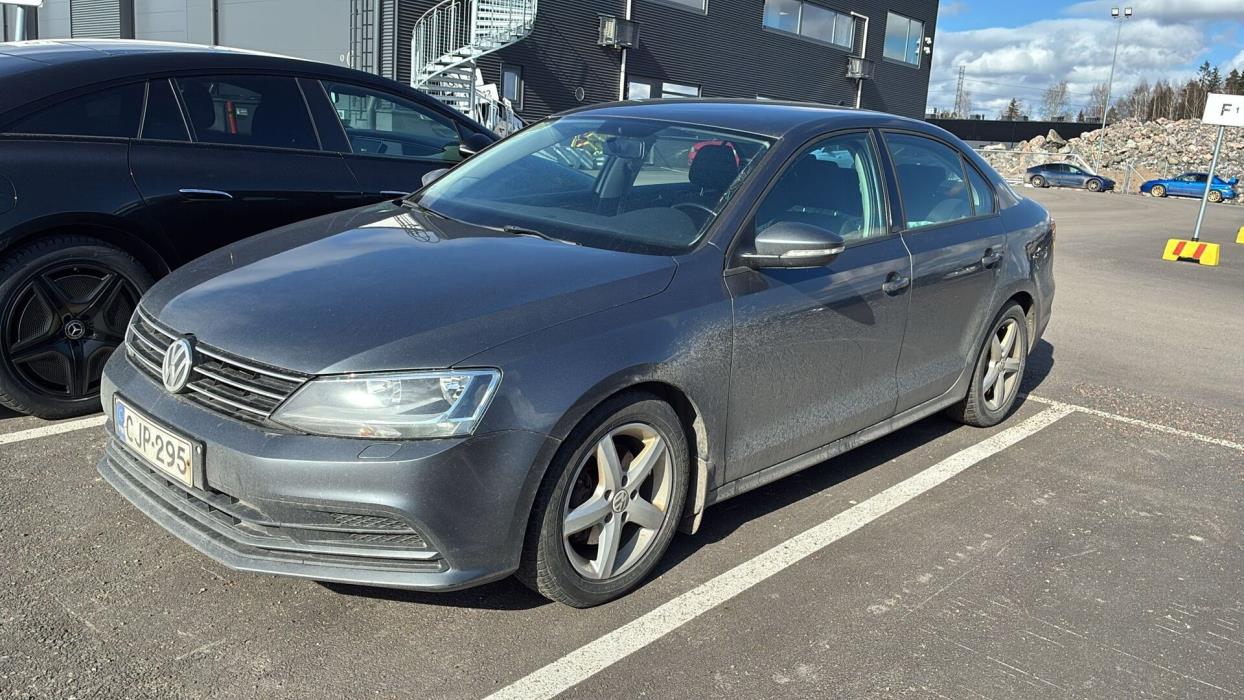 VOLKSWAGEN Jetta 2015
