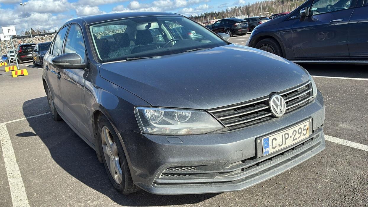VOLKSWAGEN Jetta 2015