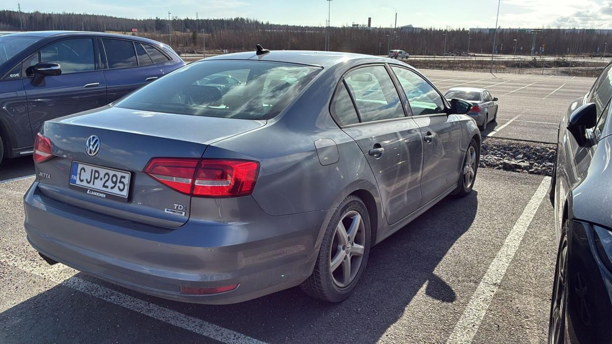 VOLKSWAGEN Jetta 2015