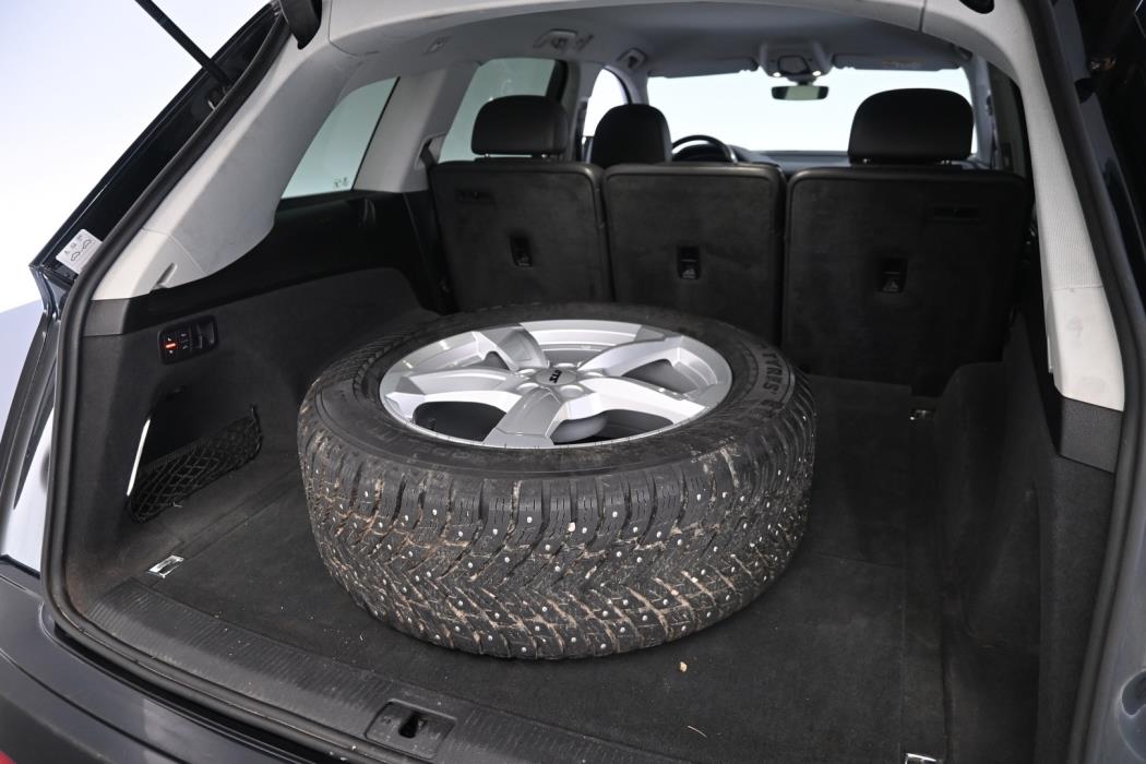 AUDI Q7 2016