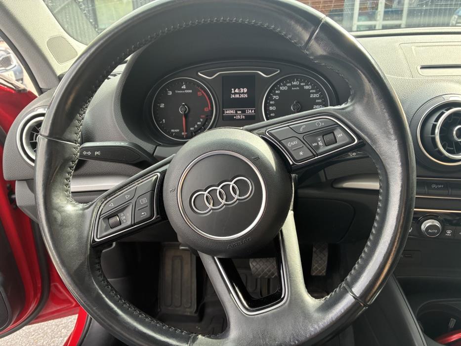 AUDI A3 2017