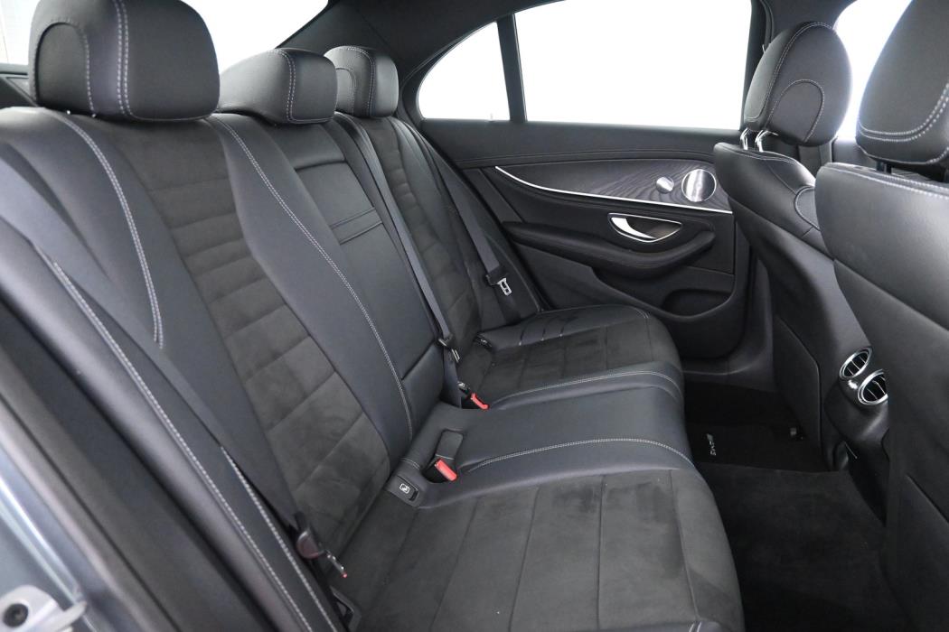 MERCEDES-BENZ E 2019