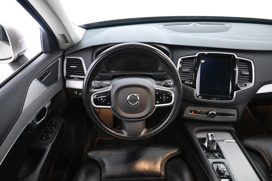VOLVO XC90 2019