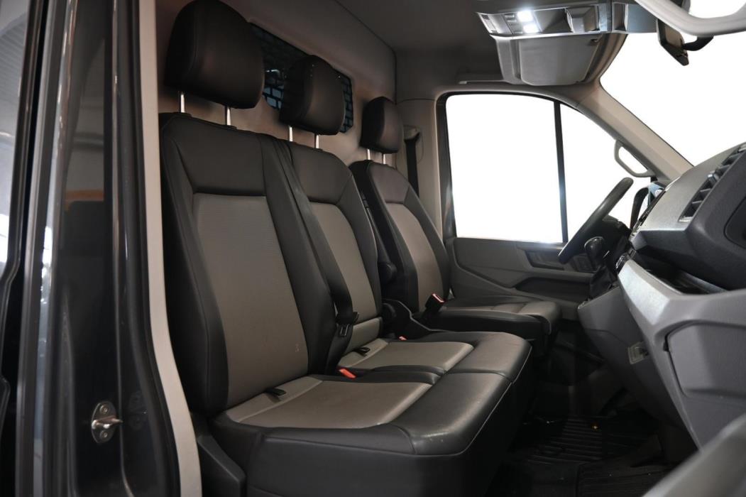 VOLKSWAGEN Crafter 2020