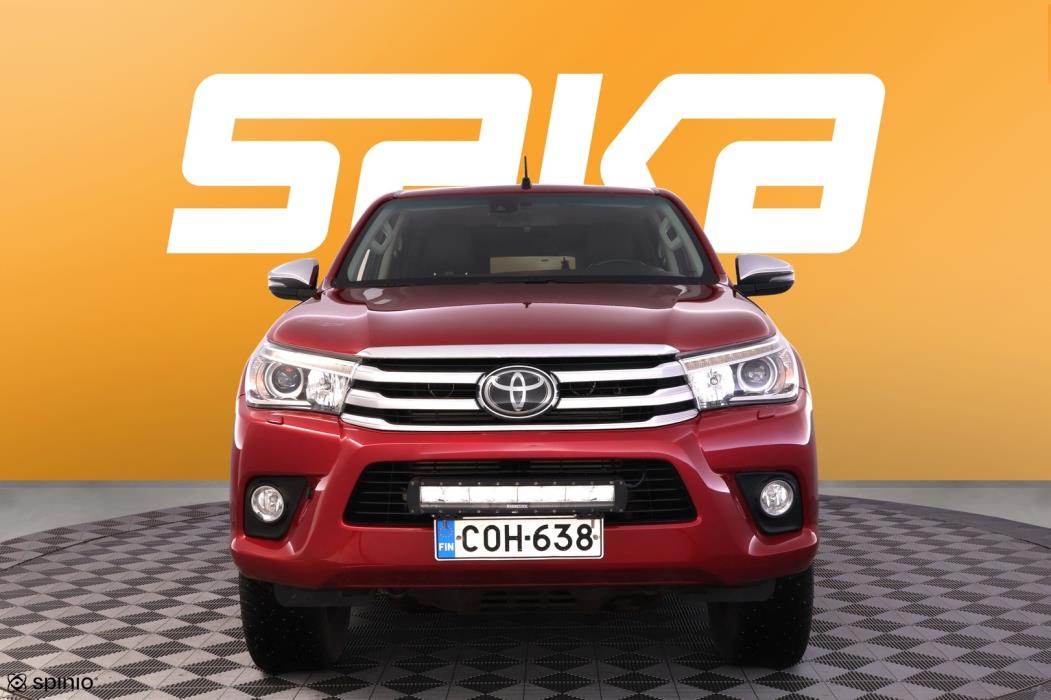 TOYOTA Hilux 2018
