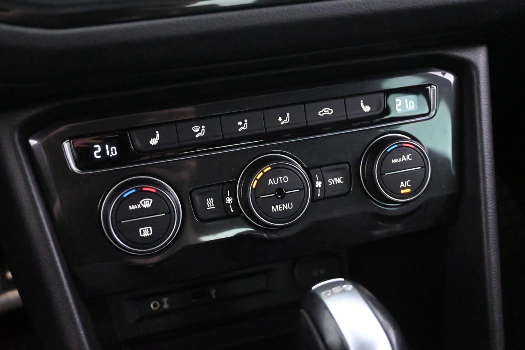 VOLKSWAGEN Tiguan 2017