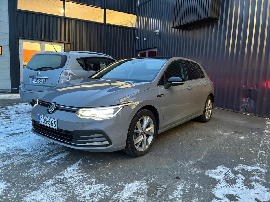 VOLKSWAGEN Golf 2021