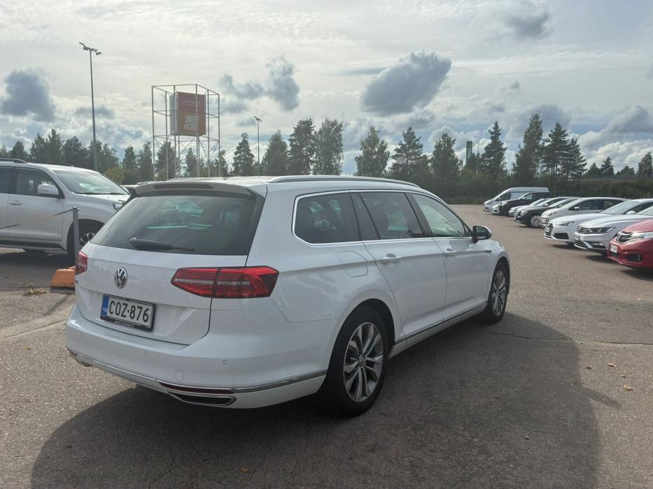 VOLKSWAGEN Passat 2018