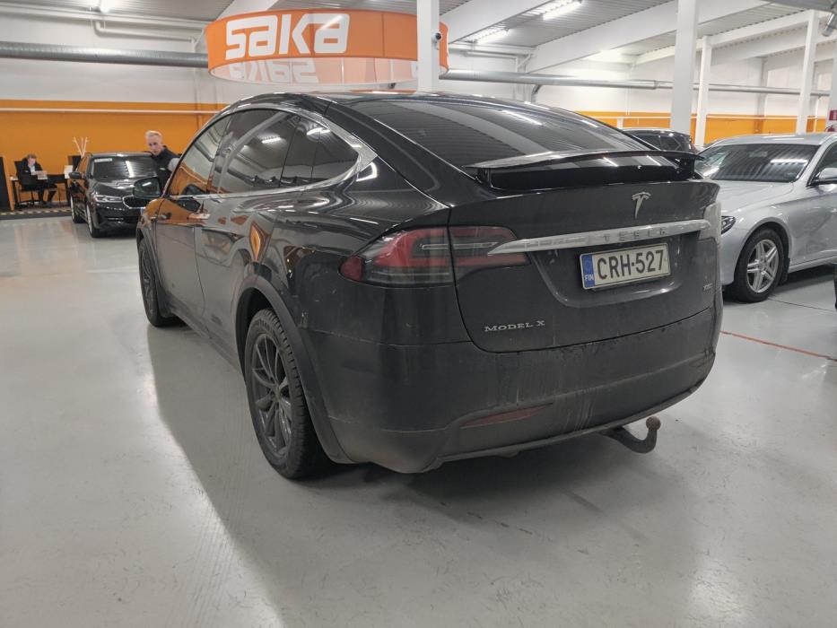 TESLA Model X 2018