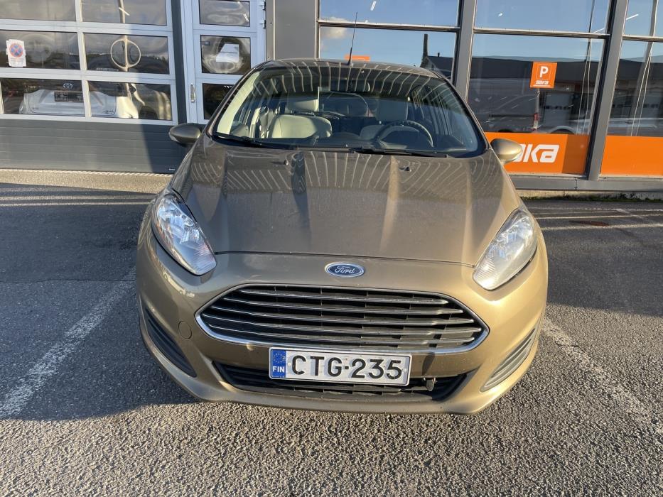 FORD Fiesta 2015