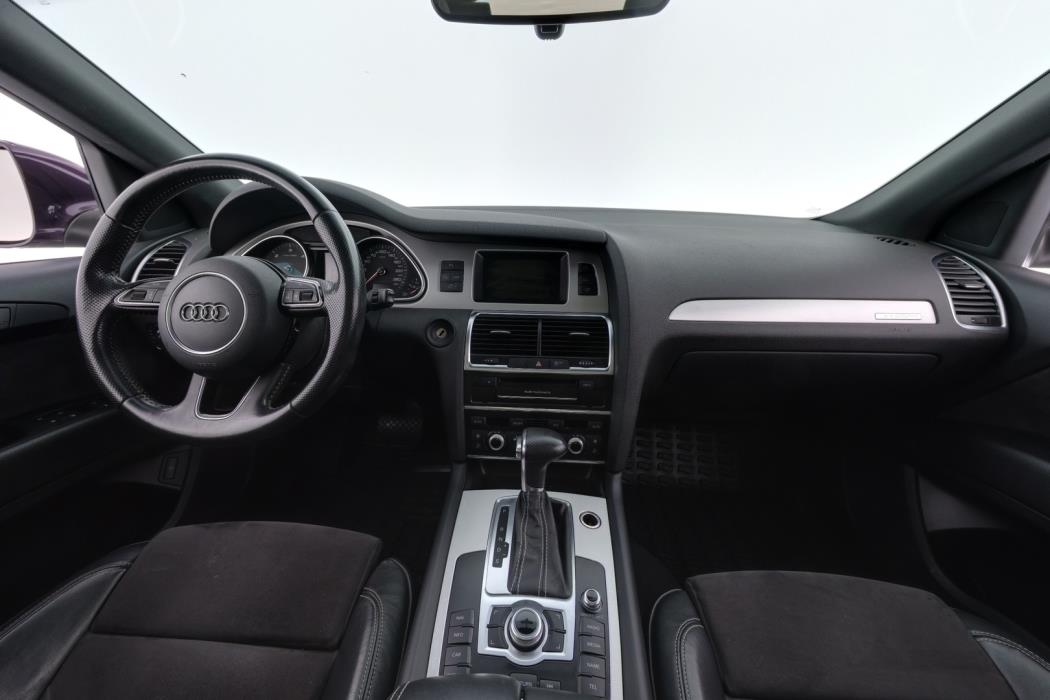 AUDI Q7 2013