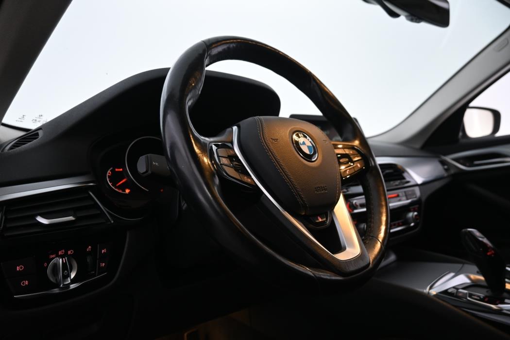 BMW 520 2018