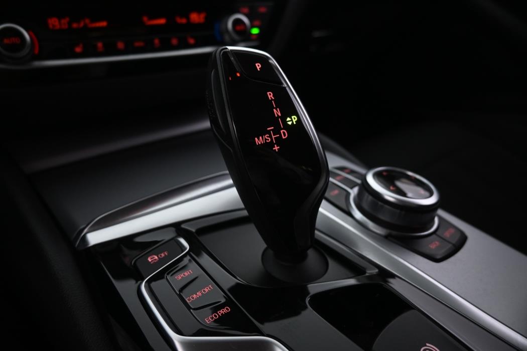 BMW 520 2018