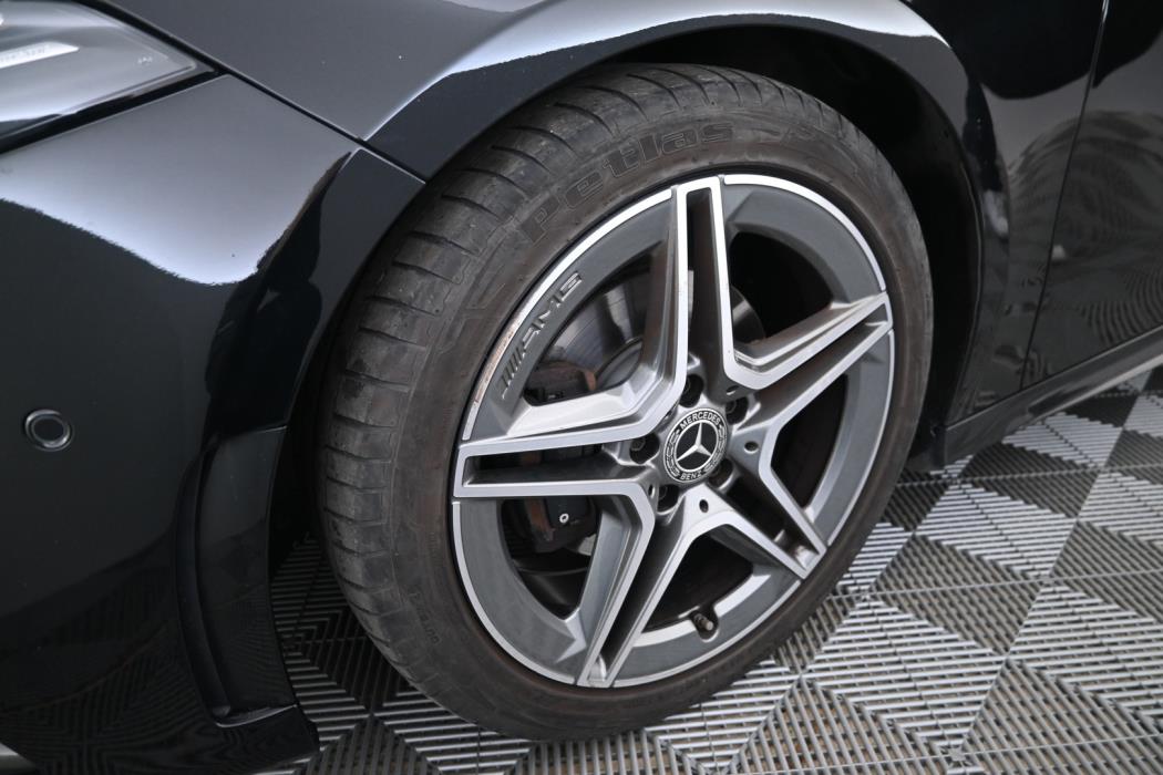 MERCEDES-BENZ A 2018