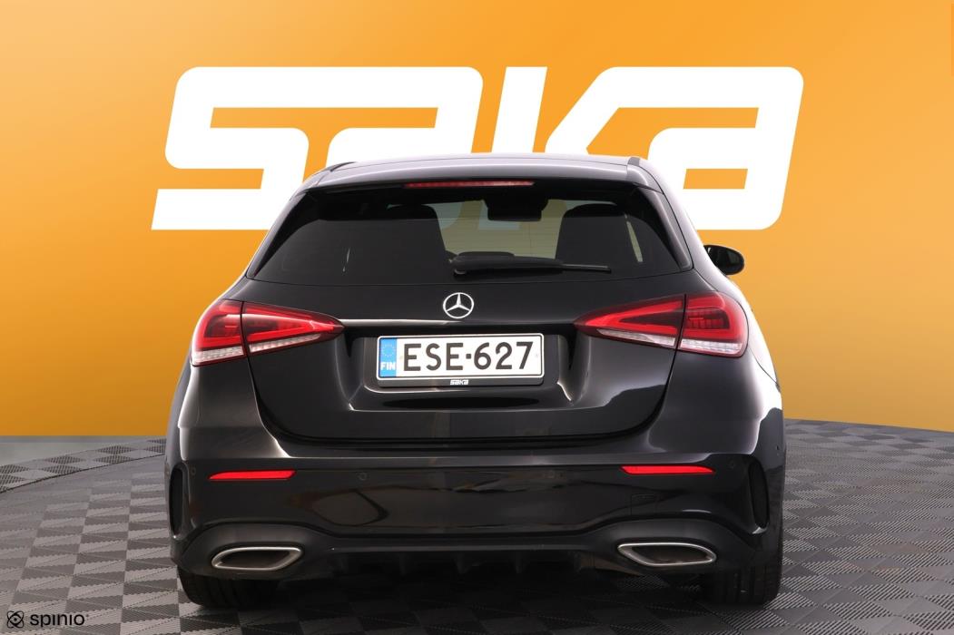 MERCEDES-BENZ A 2018