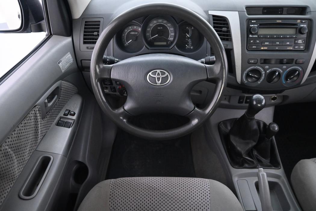 TOYOTA Hilux 2008