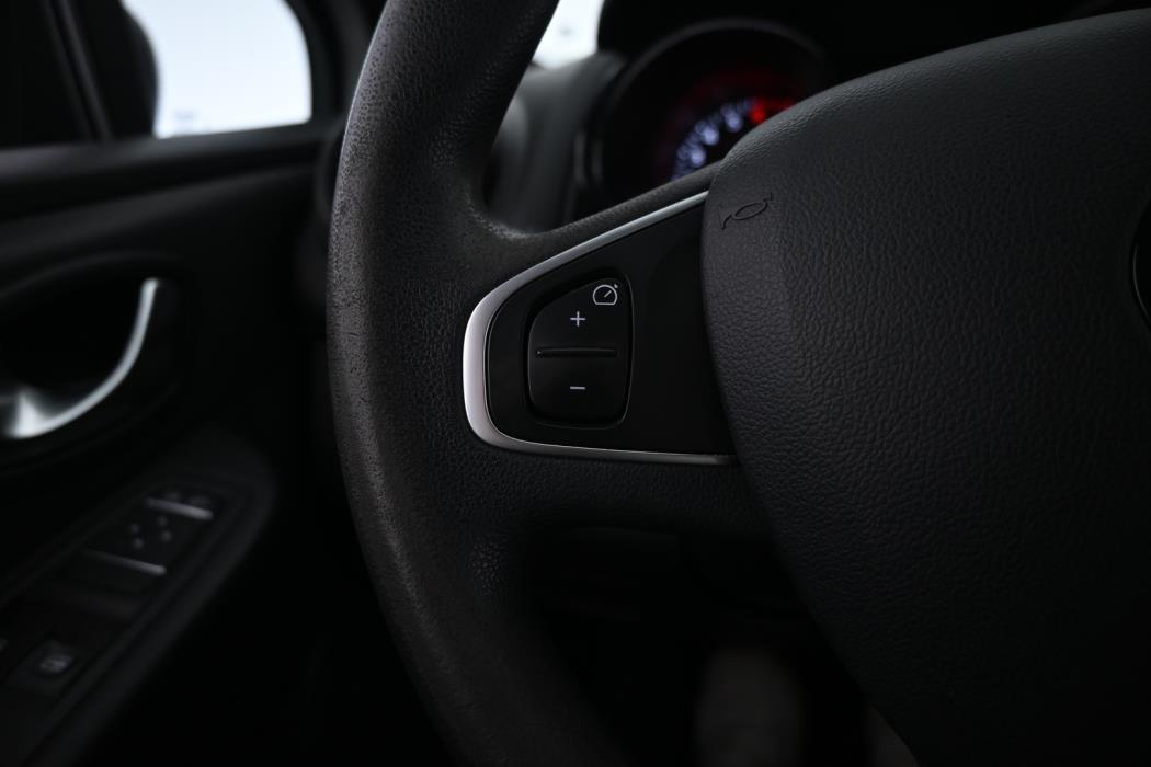 RENAULT Clio 2017
