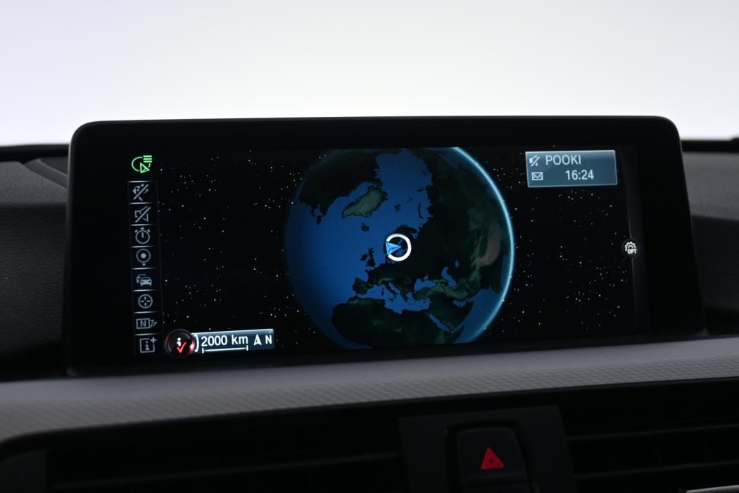 BMW 330 2013