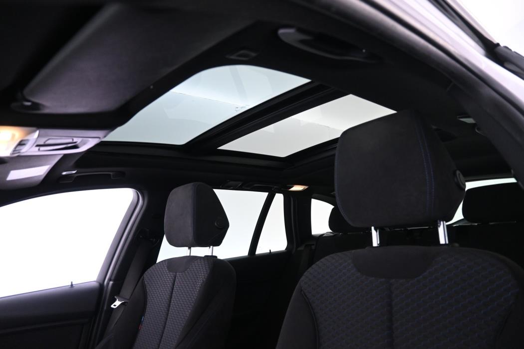 BMW 330 2013