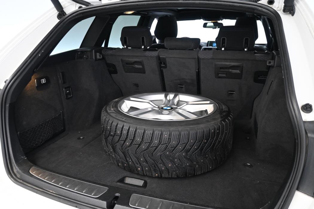 BMW 330 2013