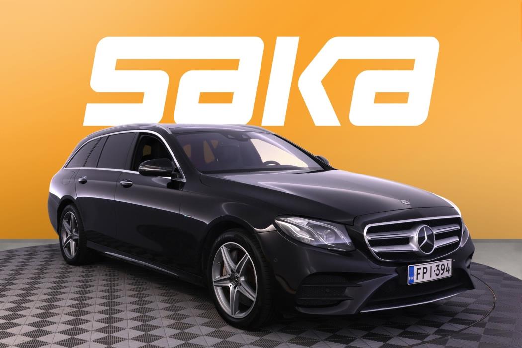 MERCEDES-BENZ E 2019