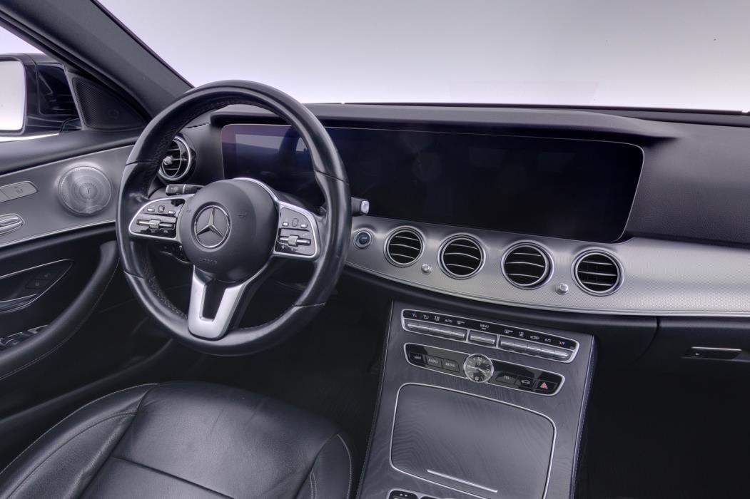 MERCEDES-BENZ E 2019