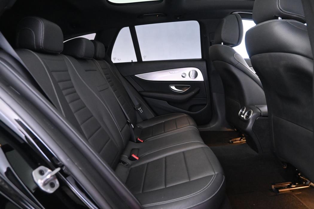 MERCEDES-BENZ E 2019