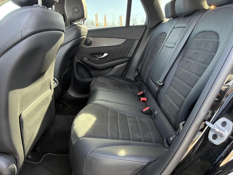 MERCEDES-BENZ GLC 2021