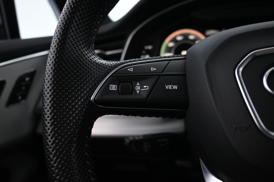 AUDI Q7 2020