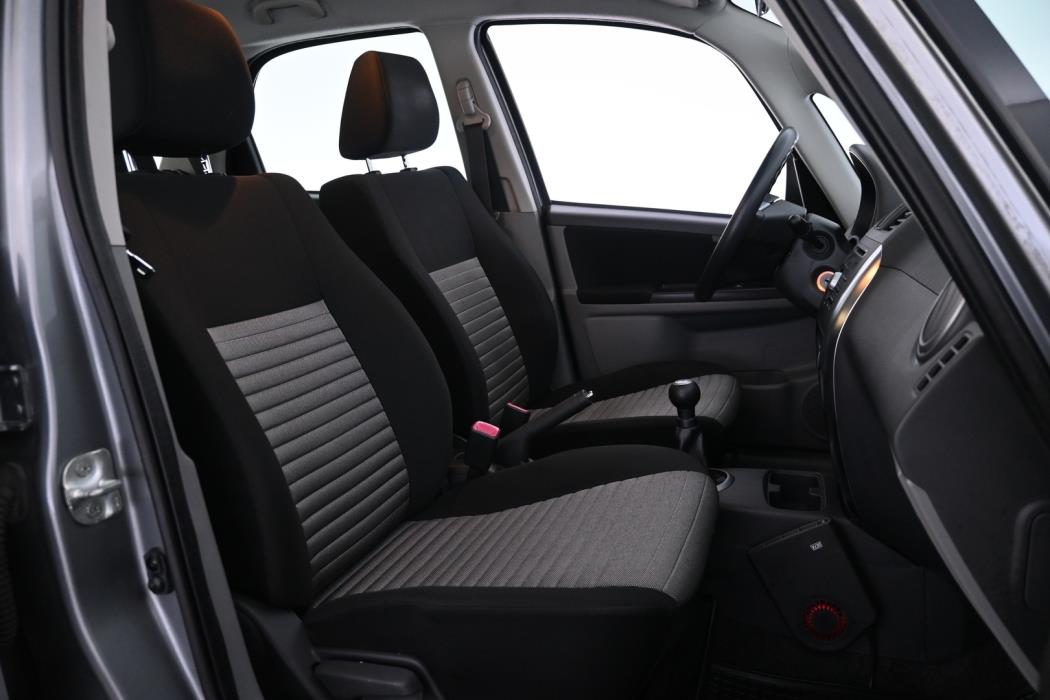 SUZUKI SX4 2010