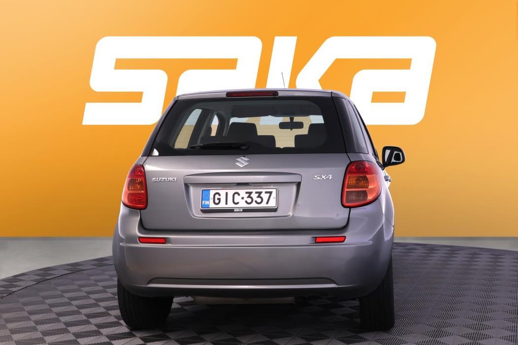 SUZUKI SX4 2010