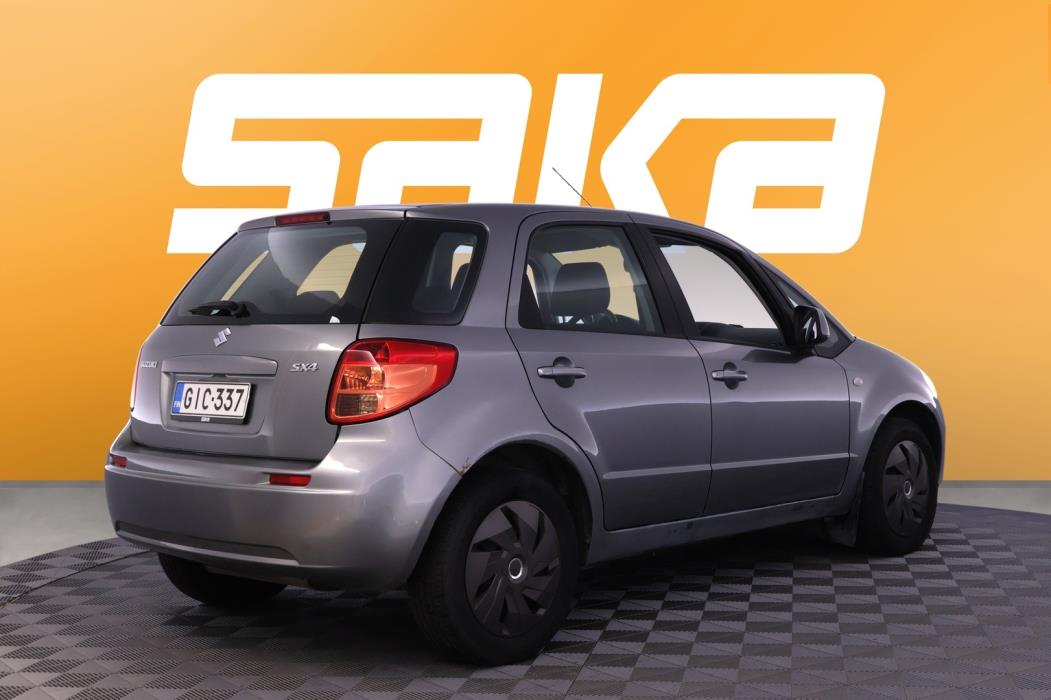 SUZUKI SX4 2010