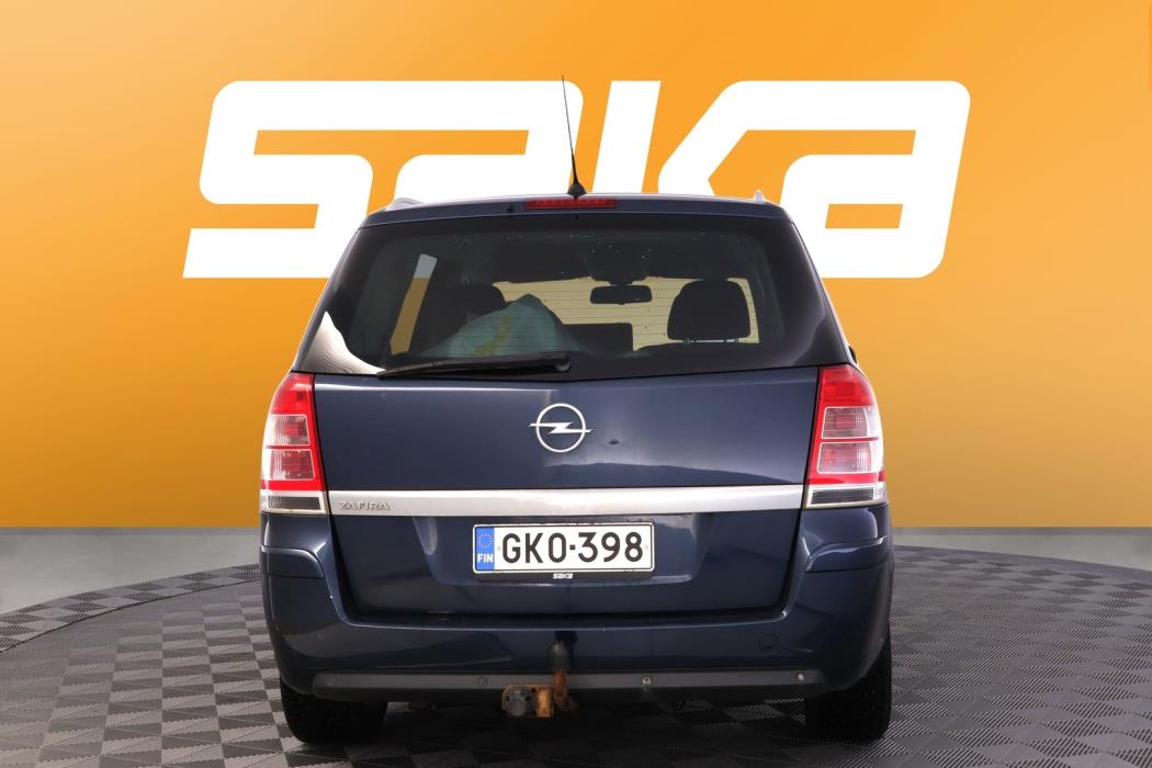 OPEL Zafira 2012