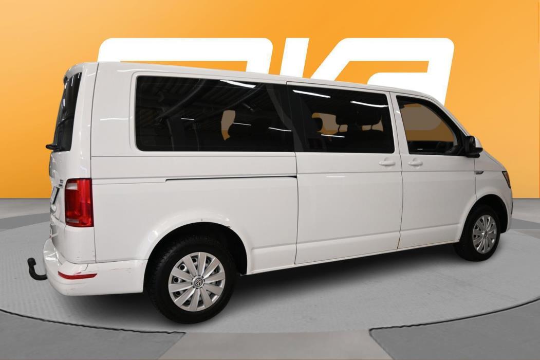 VOLKSWAGEN Caravelle 2016