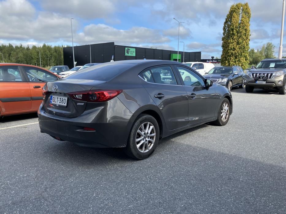 MAZDA 3 2016