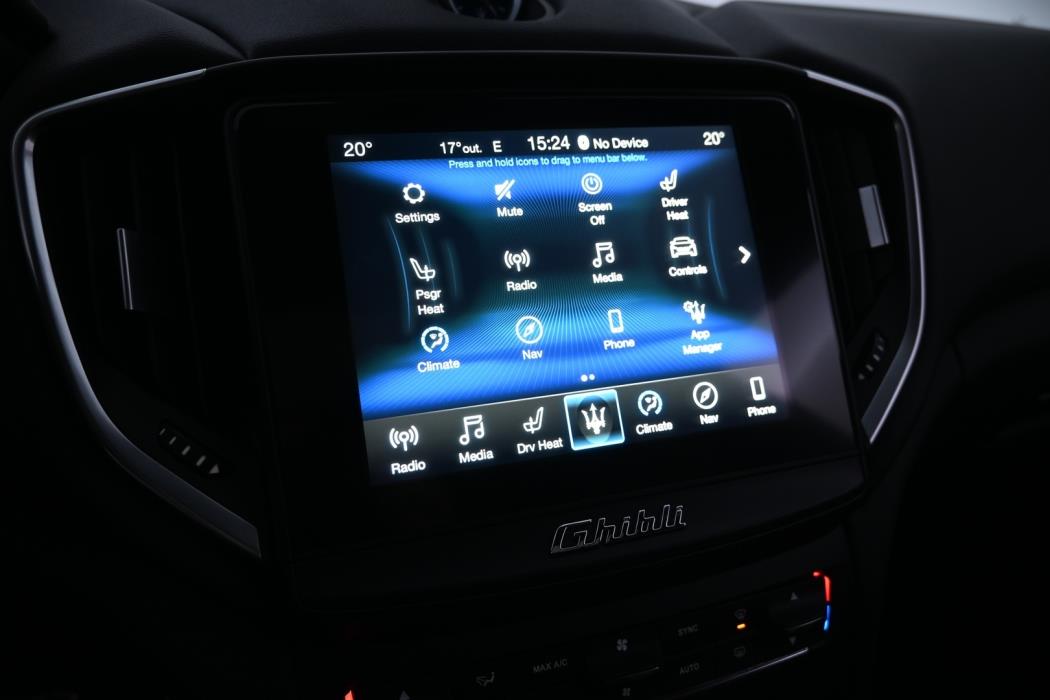 MASERATI Ghibli 2016