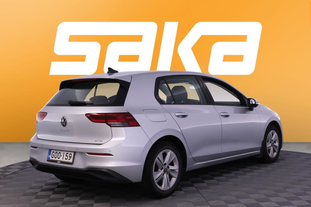 VOLKSWAGEN Golf 2021