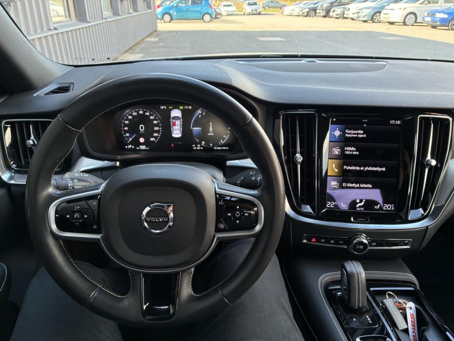 VOLVO S60 2021