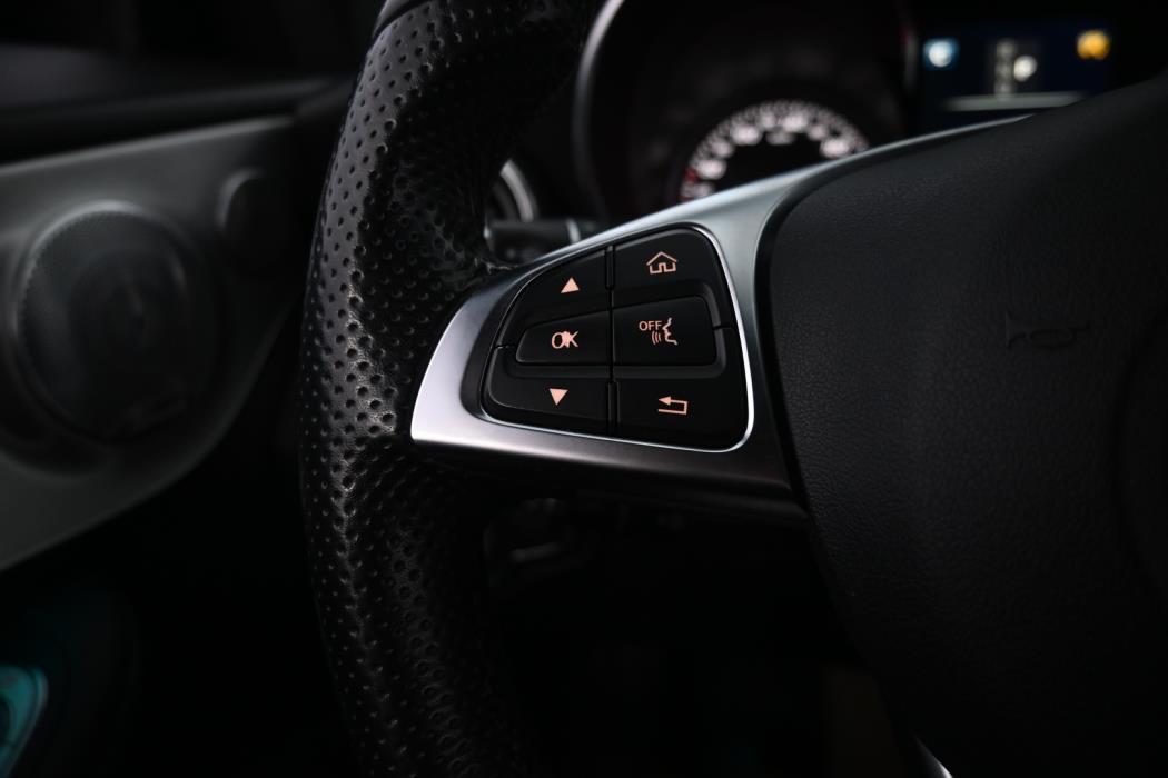 MERCEDES-BENZ C 2017