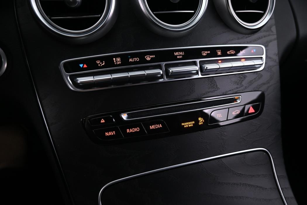 MERCEDES-BENZ C 2017