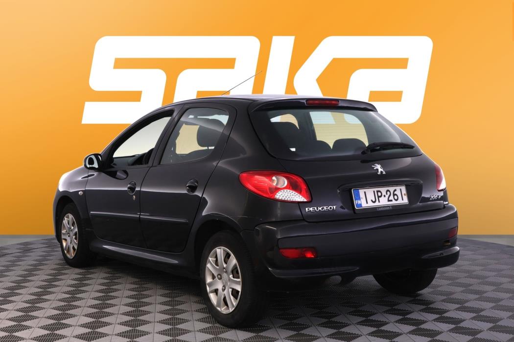 PEUGEOT 206+ 2010