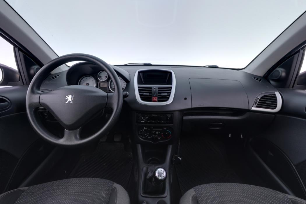 PEUGEOT 206+ 2010