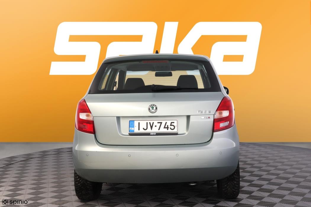 SKODA Fabia 2011