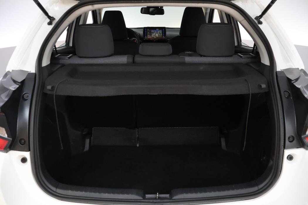 TOYOTA Yaris 2022
