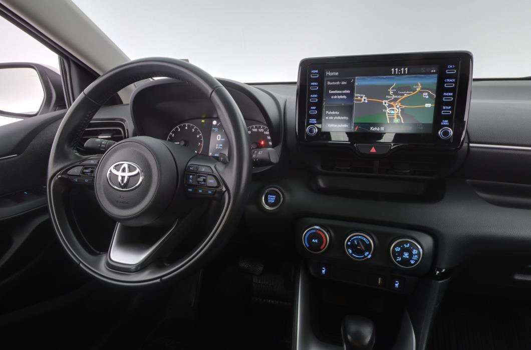 TOYOTA Yaris 2022