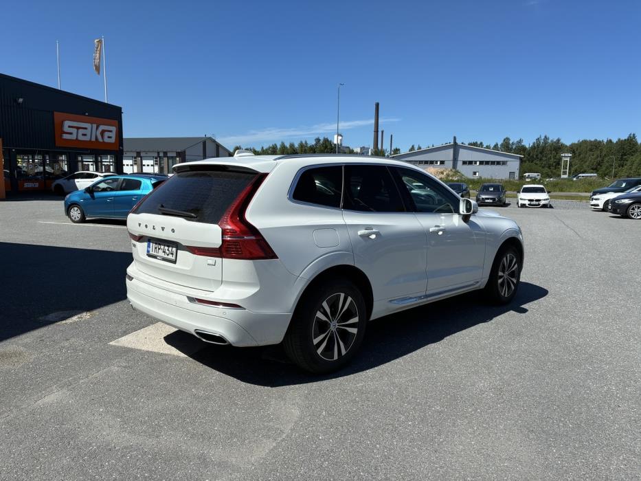 VOLVO XC60 2021
