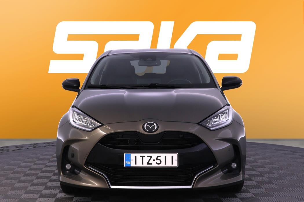 MAZDA 2 2023