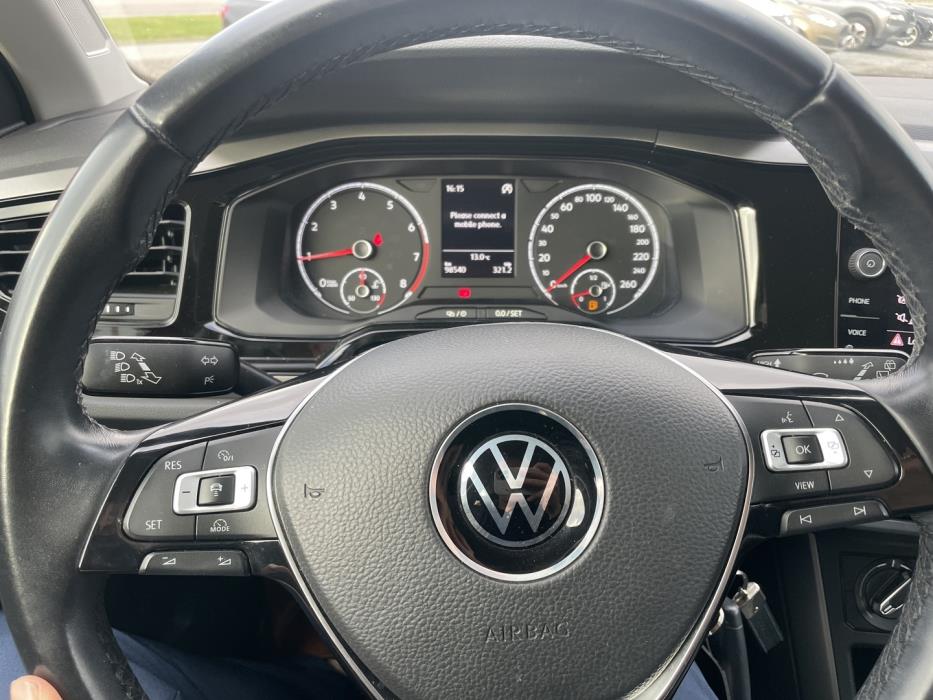 VOLKSWAGEN Polo 2021